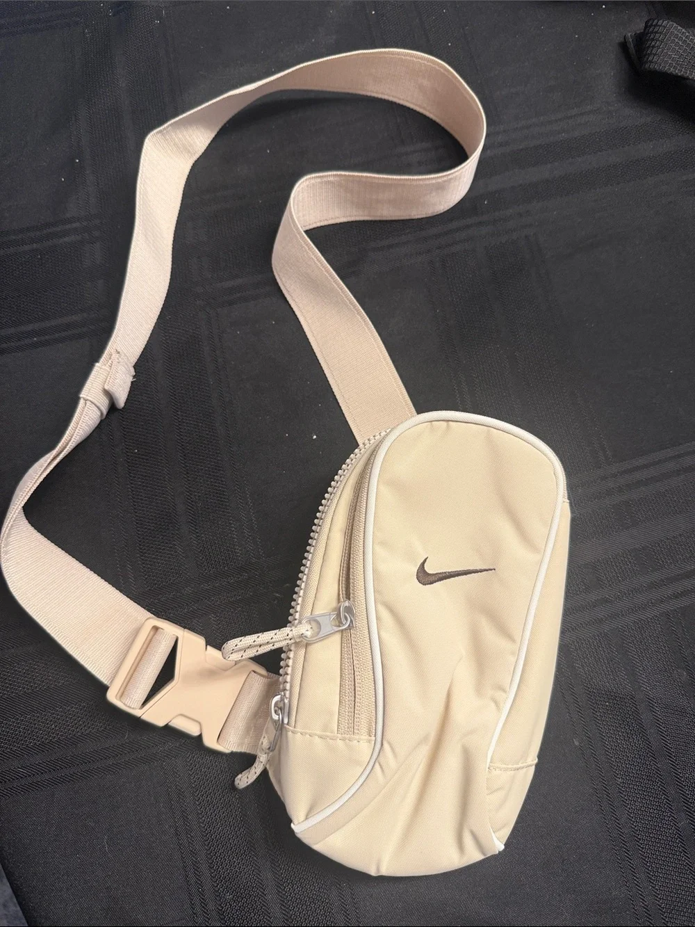 Nike Tan/Beige Sling Belt Bag